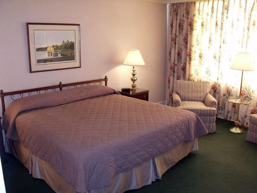The Inn At Houndslake Aiken Eksteriør billede